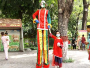 محمد ہارون لوگوں کے چہروں میں خوشیاں بکھیرنے والاٹال مین