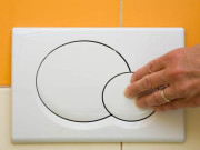 پانی بچانے والا فلش سسٹم ہی سب سے زیادہ پانی ضائع کرنے والا نکلا