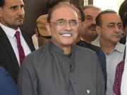 خواجہ آصف نے میرے خلاف بیان کسی کے ایما پر دیا ہوگا آصف زرداری