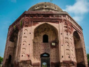 خان جہاں بہادر کا مقبرہ خستہ حال ہوگیا