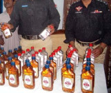 عرب سفارتخانے کے نام پر درآمد 6 ہزار شراب کی بوتلیں ضبط