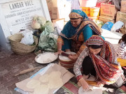 بابا گورونانک کا 551 واں جنم دن اور کارسیوا