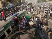 سابق وزیرریلوے شیخ رشید کی وزارت کے دوران 121 سے زائد ٹرین حادثات