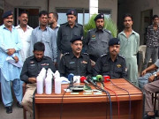 ایکسائز پولیس کا چھاپہ ملزم گرفتار 160 لیٹر شراب برآمد