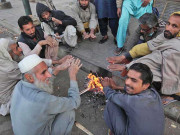 کراچی میں سردی کے ڈیرے آج بھی تیز سرد ہوائیں چلیں گی