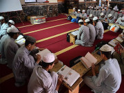 سندھ حکومت نے دینی مدارس میں تدریس پر پابندی کا فیصلہ موخر کردیا