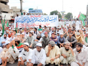 حکومت اہلسنّت قیدیوں سے ناروا سلوک بند کرے  اورنگزیب فاروقی 