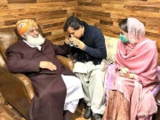 فضل الرحمان کا ہاتھ اس لیے چوما کہ انہوں نے ختم نبوت کی بات کی کیپٹن ر صفدر