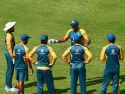 فاسٹ بولرز سے اہم ہتھیار چھیننے کی تیاری