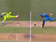 بگ بیش میں جیک ویدرلڈ ایک ہی گیند پر 2 مرتبہ رن آؤٹ ہوگئے