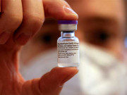 چین سے کورونا ویکسین کی پاکستان منتقلی کا پلان تبدیل