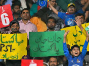 پی ایس ایل میں تماشائیوں کو میچز دیکھنے کی اجازت مل گئی