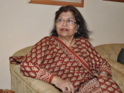 لکھنے والوں کو سرکاری ملازمت نہیں کرنی چاہیے نام وَرادیبہ اور کالم نگار زاہدہ حنا سے ایک بیٹھک