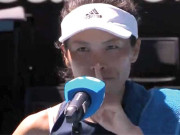 ’خواتین سے عمر نہیں پوچھتے‘ ٹینس پلیئر کے جواب پر قہقہے