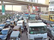 کار سوار پر تشدد قیوم آباد چورنگی پر احتجاج سے بد ترین ٹریفک جام