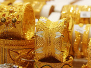 سونے کی فی تولہ قیمت میں بڑی کمی