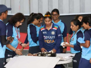 متھالی راج 10 ہزار رنز کا سنگ میل عبور کرنے والی دوسری کرکٹر بن گئیں