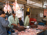بائیکاٹ مہم کے  بعد کراچی میں مرغی کے گوشت کے نرخ نیچے آگئے