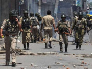 مقبوضہ کشمیر میں بھارتی فوج کی مظاہرین پر فائرنگ متعدد کشمیری نوجوان زخمی