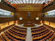 پی پی اور ن لیگ سینیٹ میں اپنا اپنا اپوزیشن لیڈر لانے کی خواہاں