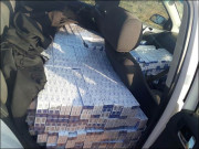 ایف بی آر کے چھاپے کروڑوں روپے مالیت کے 1665 سگریٹ کارٹن ضبط