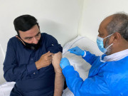 وفاقی وزیرداخلہ شیخ رشید نے بھی کورونا ویکسین لگوا لی