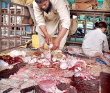 سرکاری نرخ نامے پر عمل نہ ہوسکامرغی مہنگی بکنے لگی