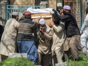 کورونا بے قابو ایک دن میں 100 افراد جاں بحق