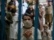 رمضان کے دوران مساجد میں اعتکاف سحری اور افطاری پر پابندی