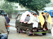 سردی کی شدت بڑھ گئی رات کو سرد ہوائیں چلنے لگیں 