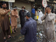 کراچی میں مزید 4 روز تک شدید گرمی کی پیشگوئی