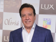 اداکار بننے کے لیے والد کے پیسے چرانے پر الٹا لٹکاکر پٹائی ہوئی جاوید شیخ