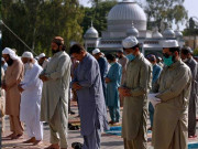 ملک بھر میں عید الفطر مذہبی جوش و جذبے کیساتھ منائی گئی