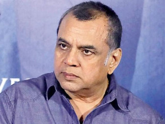 ’’فلم ہیرا پھیری کے اداکار نے آج صبح 7 بجے اپنی زندگی کی آخری سانس لی‘‘
