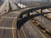 رنگ روڈ نئی الائنمنٹ کی آڑ میں17 غیر قانونی ہاؤسنگ سوسائٹیز نے شہریوں کو فائیلز بیچیں، رپورٹ۔ فوٹو:فائل