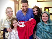 قسمت والا ہوں اللہ نے بیٹیوں سے نوازا بیٹا نہ ہونے کا کوئی دکھ نہیں شاہد آفریدی