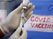 اوورسیز پاکستانیوں کیلیے ملک میں ویکسی نیشن درد سر