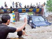 کراچی میں ملکی بارش حیدرآباد اور زیریں سندھ میں موسلا دھار بارشیں 11افراد ہلاک