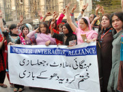 گرانفروشوں کیخلاف پریس کلب تک خواجہ سراؤں کی واک 