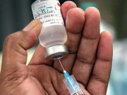 بھارت نے غیر تصدیق شدہ 30 کروڑ کورونا ویکسین خرید ڈالی