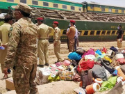 گھوٹکی کے قریب 2 مسافر ٹرینوں میں تصادم سے 55 افراد جاں بحق 100 سے زائد زخمی