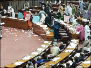 مہذب معاشرے کے مہذب عوامی نمائندے