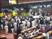 جمہوری روایات کی نفی