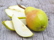 ایک ناشپاتی روزانہ رکھے خوبصورت اور توانا