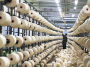 گیس بحران مقامی ٹیکسٹائل سیکٹر کا صنعتیں بیرون ملک منتقل کرنے کا فیصلہ