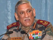 بھارتی فوج کے سربراہ بپن راوت کی سیاسی تقرری ہندوستانی فوج کے پول کھولنے لگی