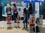 کراچی کے نوجوانوں نے شہر کی دیواروں کو کینوس بنا لیا