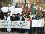 سانحہ مستونگ کیخلاف شیعہ تنظیموں کے زیریں سندھ میں مظاہرے اور دھرنے