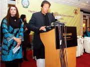 ظلم کیخلاف فوج کیساتھ ہیں آپریشن کا فیصلہ ہو چکا تو تمام سیاسی جماعتوں کو اعتماد میں لیا جائےعمران خان