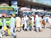 مسافر گاڑیوں میں سب افراد کے کورونا ویکسین سرٹیفکیٹ چیک کرنے کا فیصلہ
